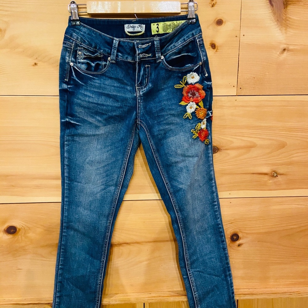 Gorgeous Embroidered Indigo Rein Skinny Jeans